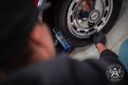 Soin professionnel des pneus – Tyre Dressing pour pneus propres et protégés