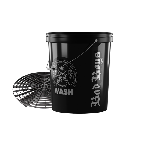Black Wash Bucket with Grit Guard – Product photo | Car Care – Accessories | miio Store